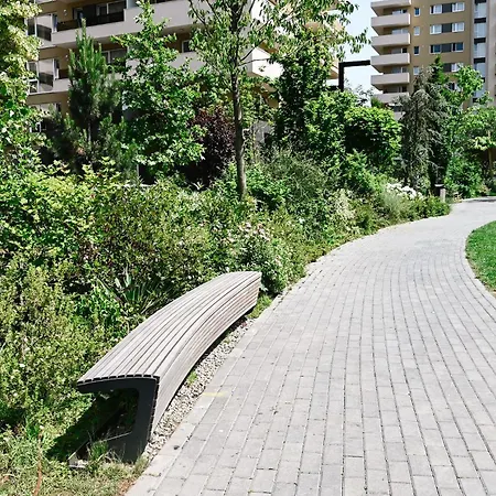 Urban Plaza - Brassó