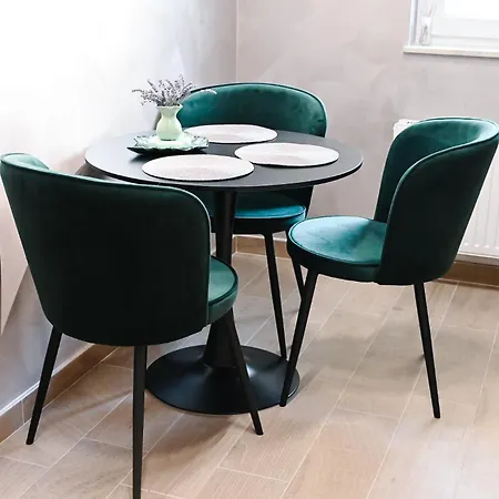 Urban Plaza - Appartamento 4*