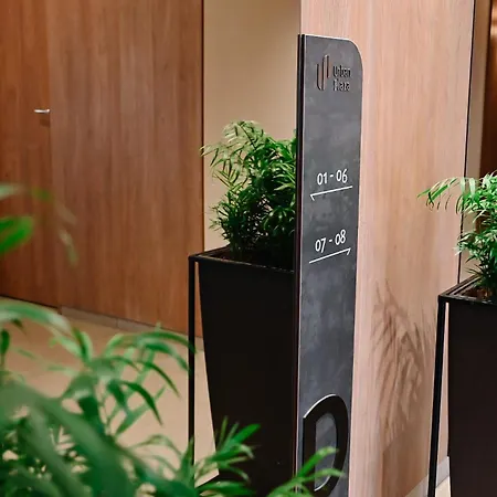 Urban Plaza - Apartment