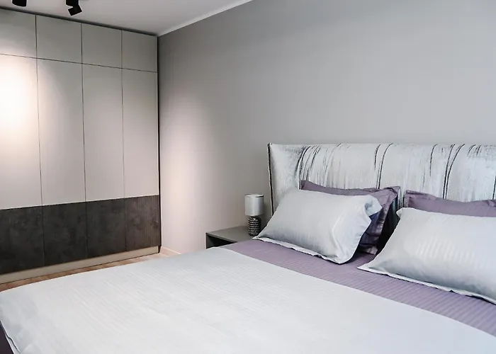 Urban Plaza - Appartement 4*