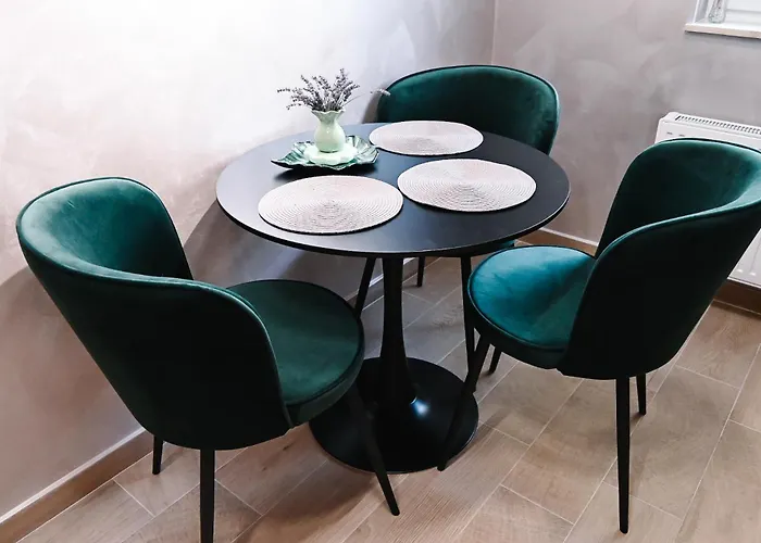 Urban Plaza - Apartman 4*